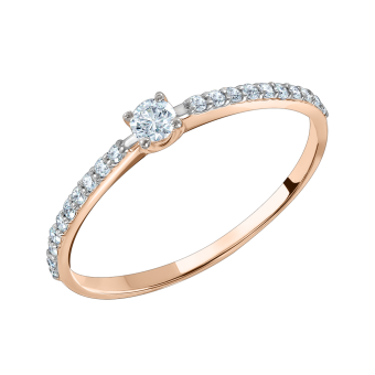 Women's ring with diamonds 