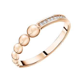 Women's ring with zirconia 
