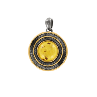 Gilded pendant with amber 
