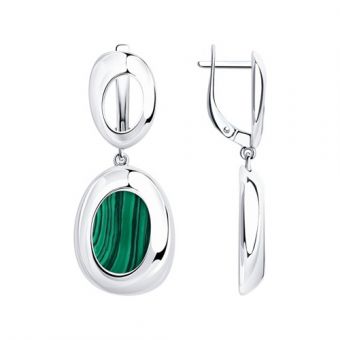 Earrings with malachite 
