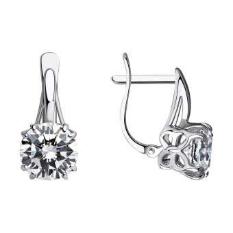 Earrings with zirconia 