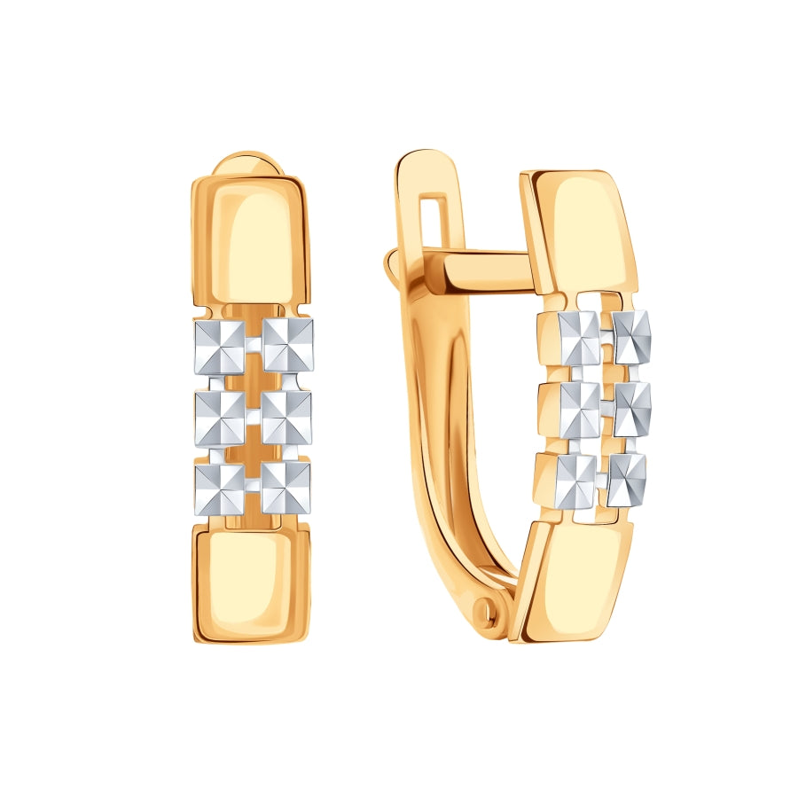 Ohrringe mit Diamantschnitt